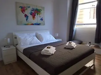 Abagnale Montecitorio Penzion Řím