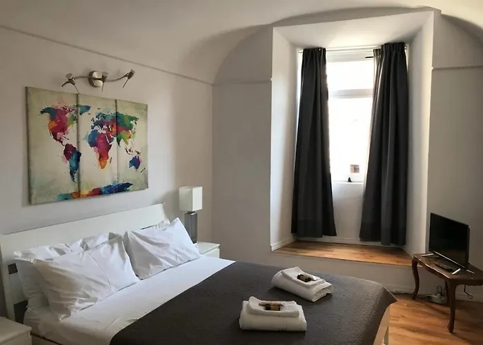 Pensjonat Abagnale Montecitorio 3*